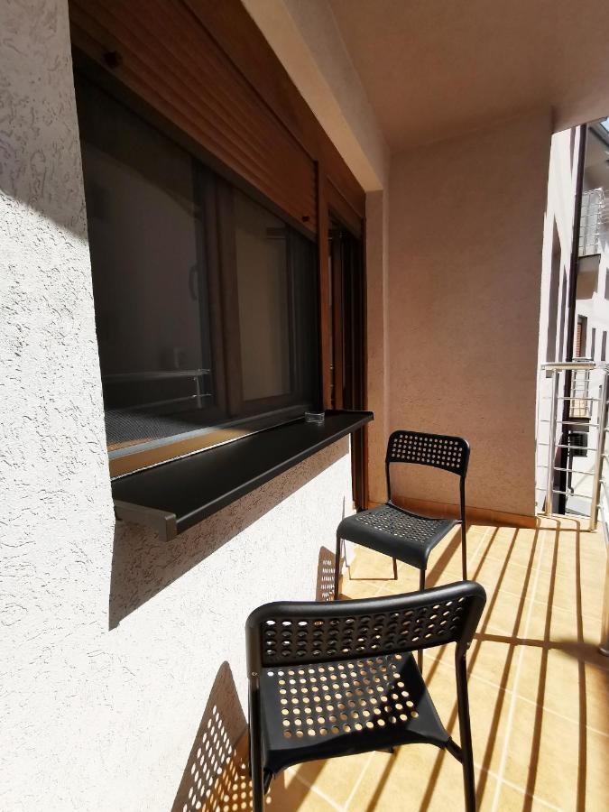 Lux Family Apartment Vidanovic Pirot Luaran gambar