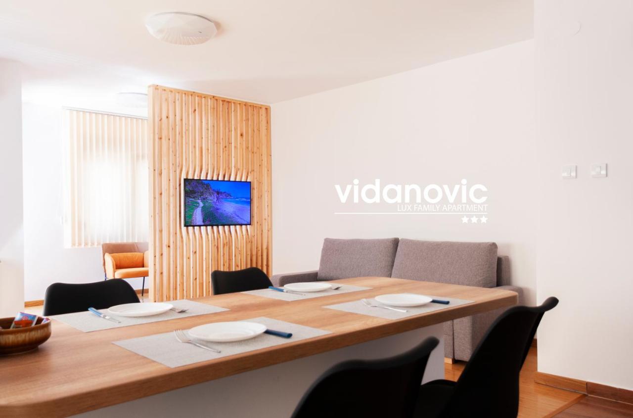 Lux Family Apartment Vidanovic Pirot Luaran gambar